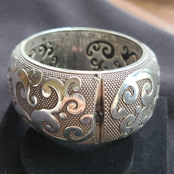 Silver Bangle - Picture 2 of 4